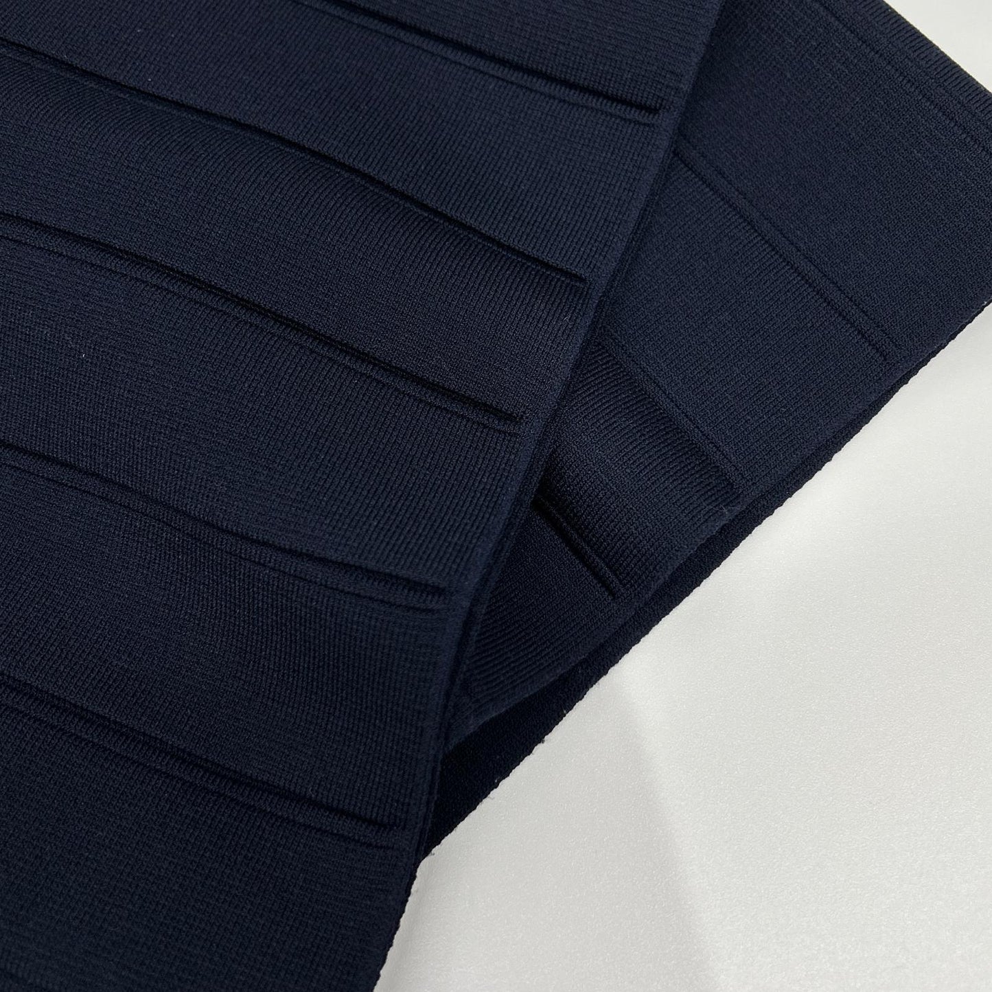 CAROLINA HERRERA キャロライナヘレラ ネイビー シルバー ボタン付き ストレッチワイドパンツ ボトムス