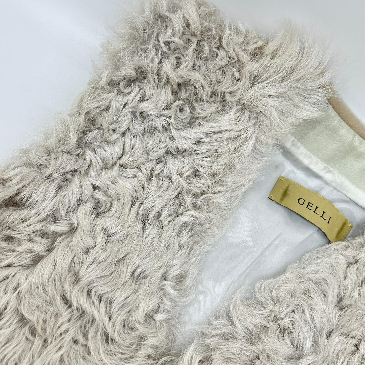 GELLI Gelli 【EFFE BEAMS】 Ivory Short Genuine Shearling Gilet Vest