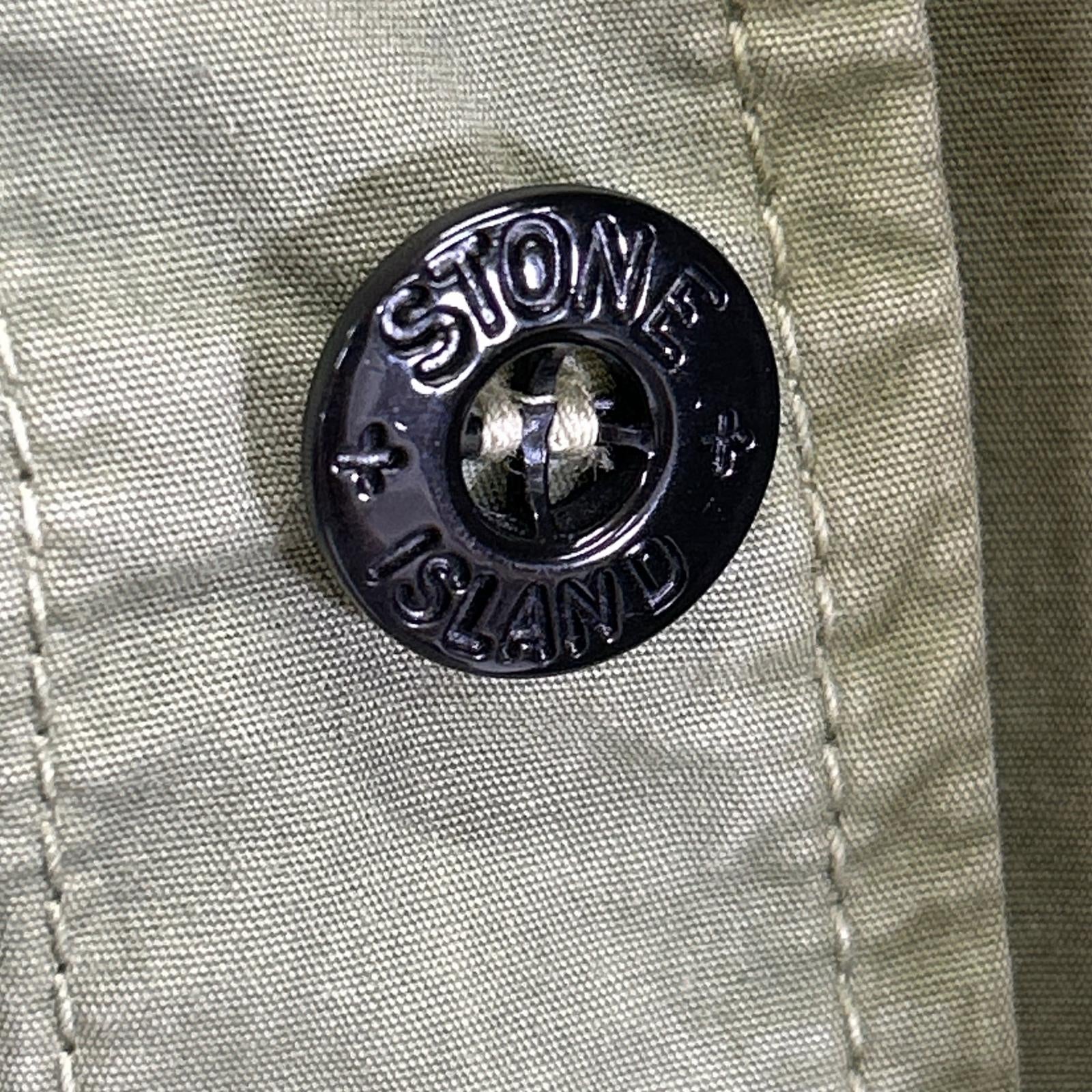 STONE ISLAND ストーンアイランド 7815115WN カーキ Overshirt ロゴワッペン ウォッシュ加工 長袖シャツ トップス