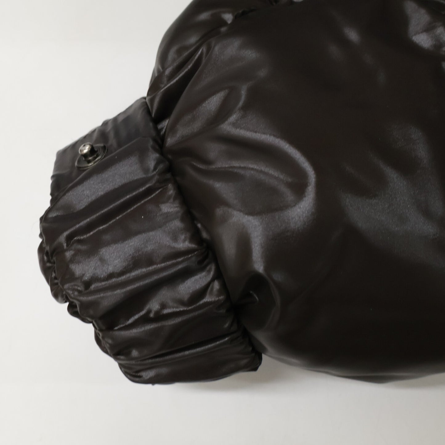 MONCLER モンクレール 41324 KARAKORUM フード付ダウンジャケット ジャケット