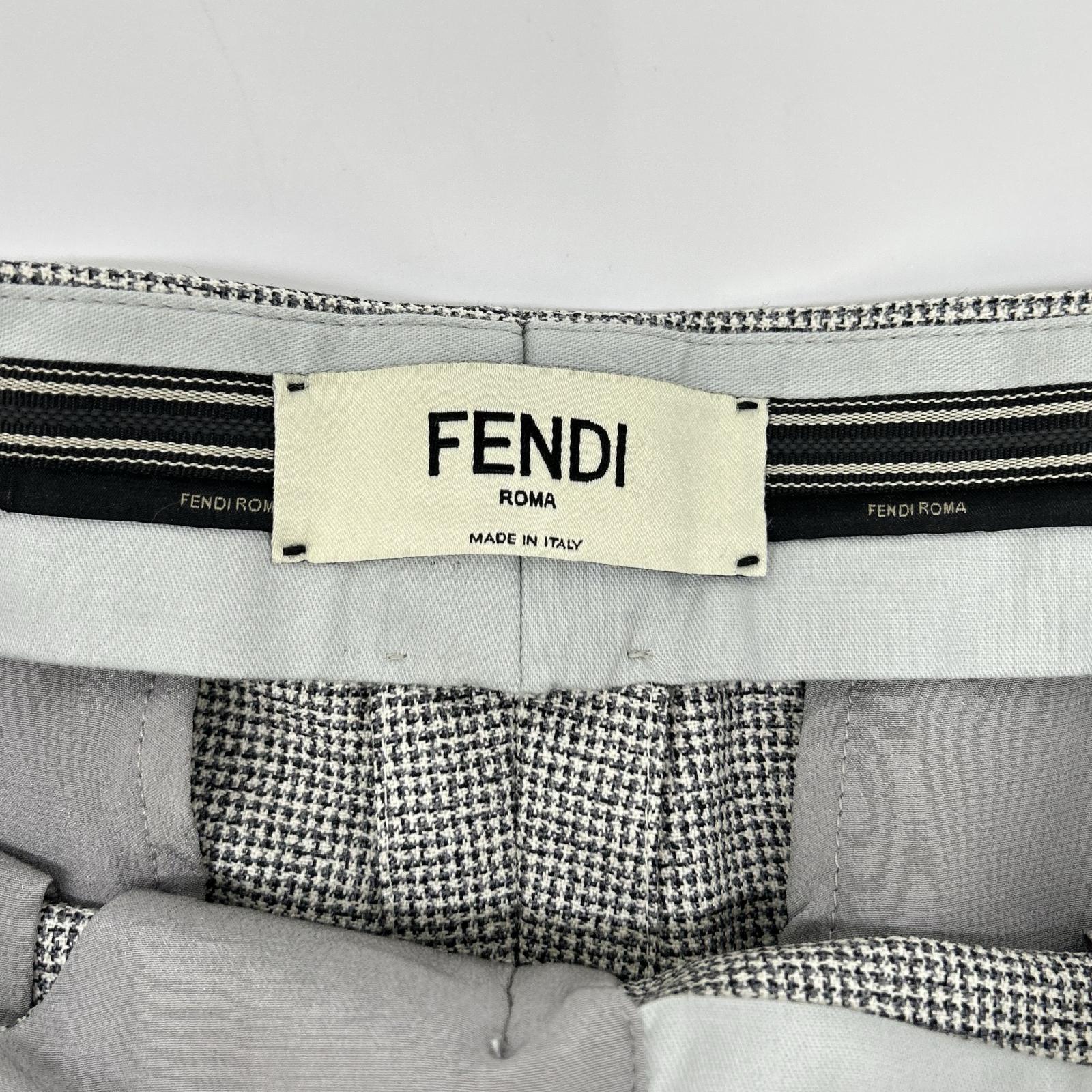 FENDI フェンディ FR6608 24年製 ホワイト×ブラック チェック バレル