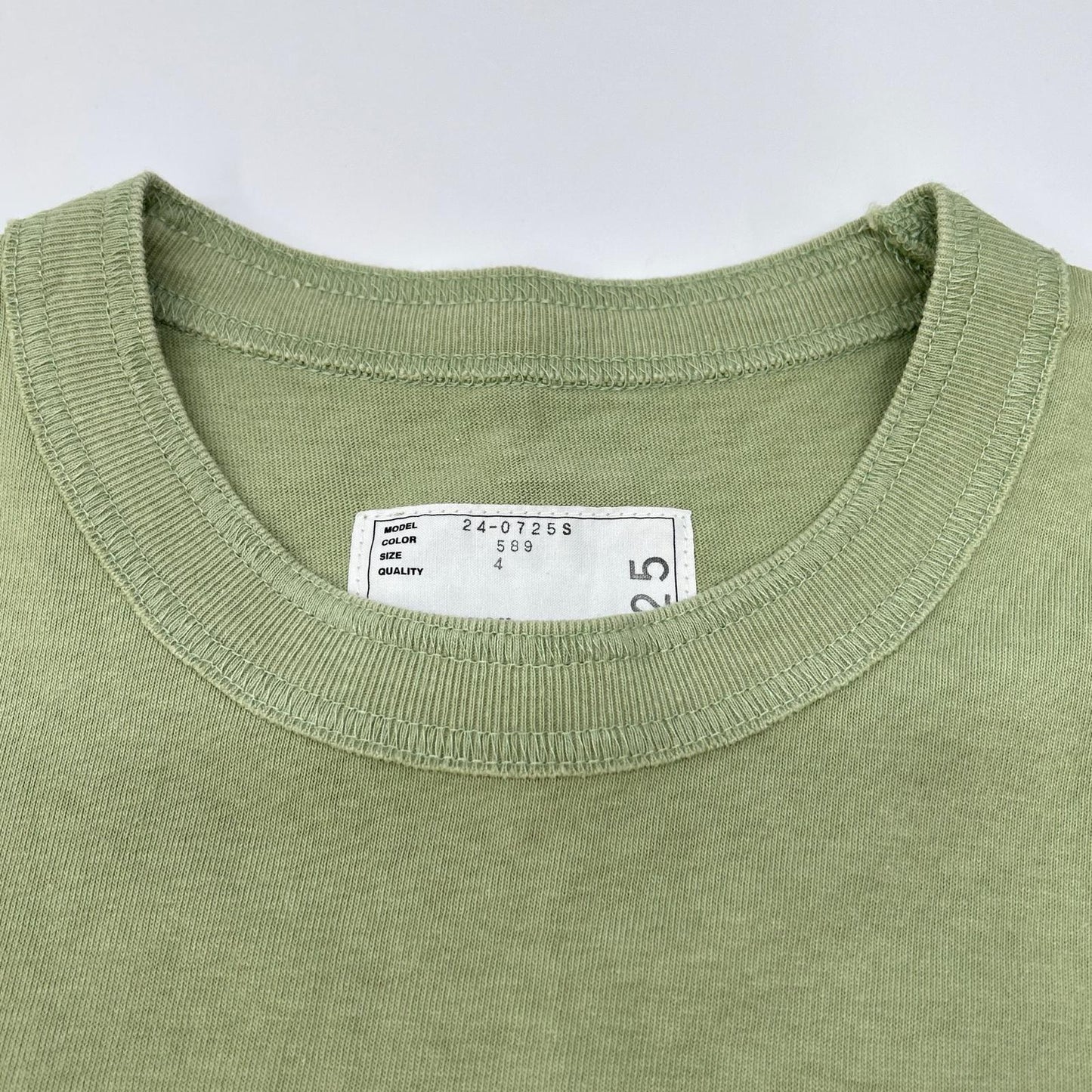 sacai サカイ 【×カーハート】24-0725S グリーン サイドジップポケットTシャツ トップス