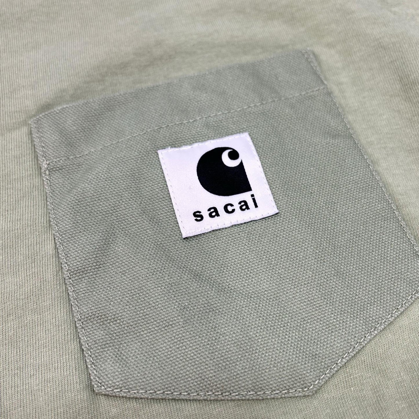 sacai サカイ 【×カーハート】24-0725S グリーン サイドジップポケットTシャツ トップス