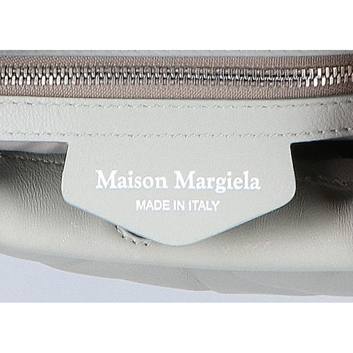 Maison margiela メゾンマルジェラ 美品 SB1WG0028 P4300 T8141 グラム スラム クラシックスモール クロスボディバッグ ショルダーバッグ