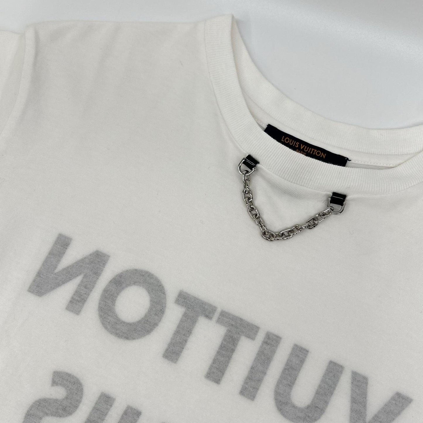 LOUIS VUITTON ルイヴィトン 1A5TRP ホワイト チェーンデザイン 半袖Tシャツ トップス