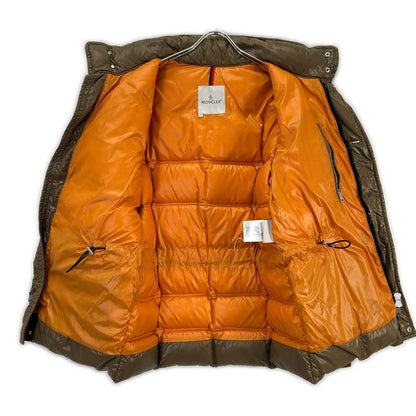 MONCLER モンクレール 44385/50/68950 4つポケットデザイン ダウンジャケット ジャケット