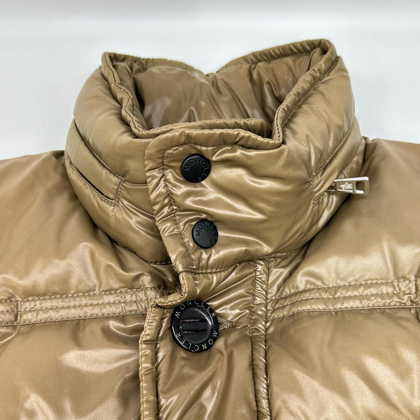 MONCLER モンクレール 44385/50/68950 4つポケットデザイン ダウンジャケット ジャケット