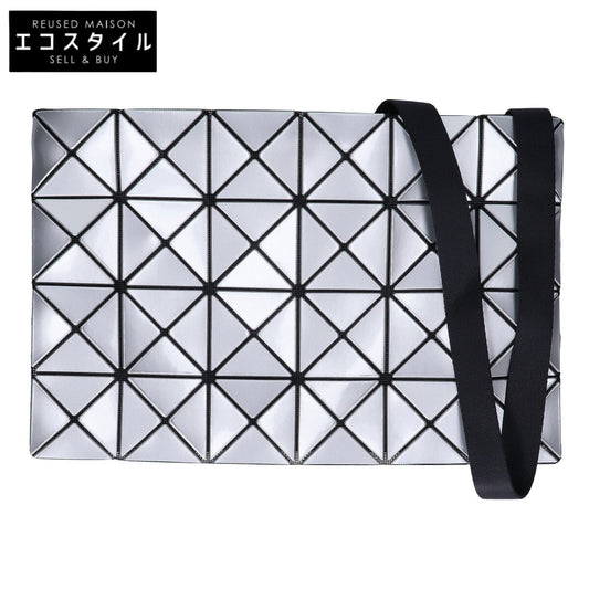 BAOBAO ISSEYMIYAKE バオバオイッセイミヤケ 【美品】BB41-AG054-91 LUCENT ルーセント 4x6 ショルダーバッグ