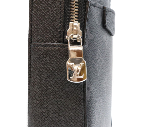 LOUIS VUITTON ルイヴィトン M30741 タイガ ラマ アウトドア スリングバッグ ショルダーバッグ