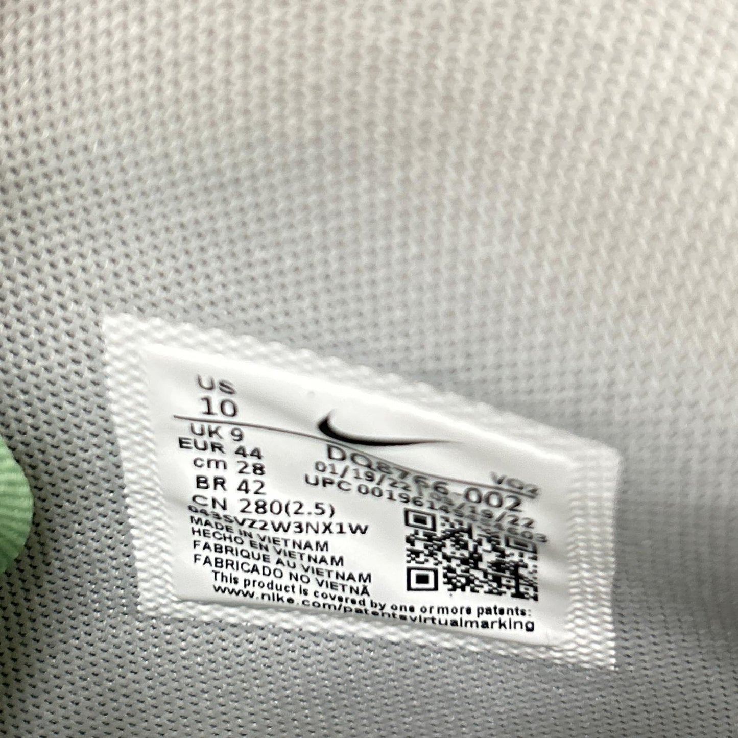 NIKE ナイキ 【美品】DQ8766-002 AIR FORCE 1 MID 07 LX ハイカットスニーカー シューズ