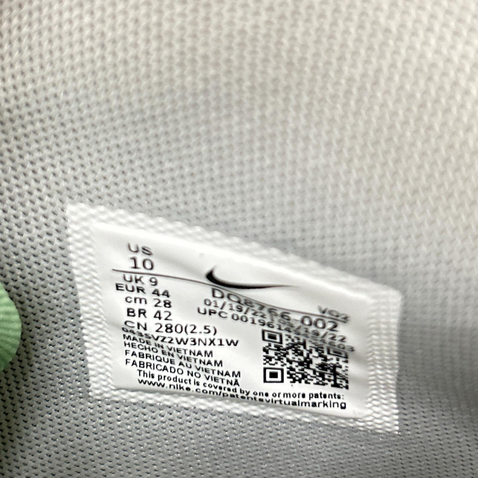NIKE ナイキ 【美品】DQ8766-002 AIR FORCE 1 MID 07 LX ハイカットスニーカー シューズ