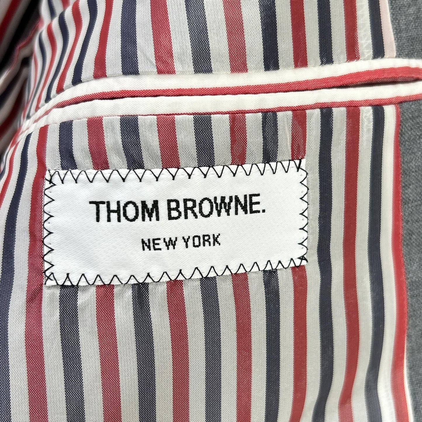 THOM BROWNE トムブラウン MJC187A-02872-035 グレー RWBアームセルビッジハイアームホール 3Bジャケット ジャケット