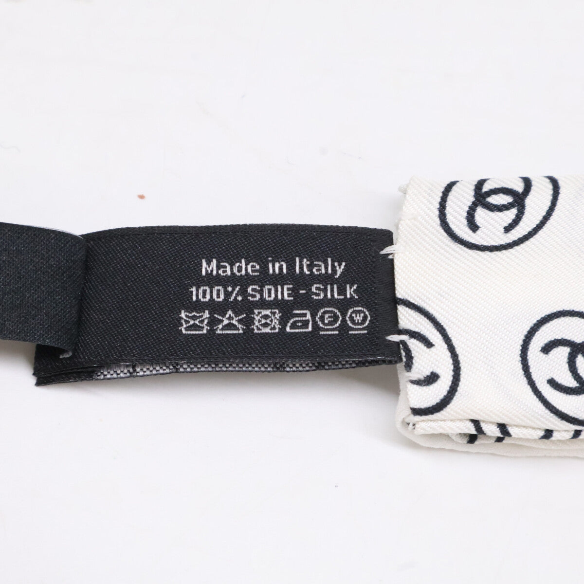 CHANEL シャネル [Excellent Condition] 25-26AW AAB535 CC-Mark Silk Hair Band Scarf