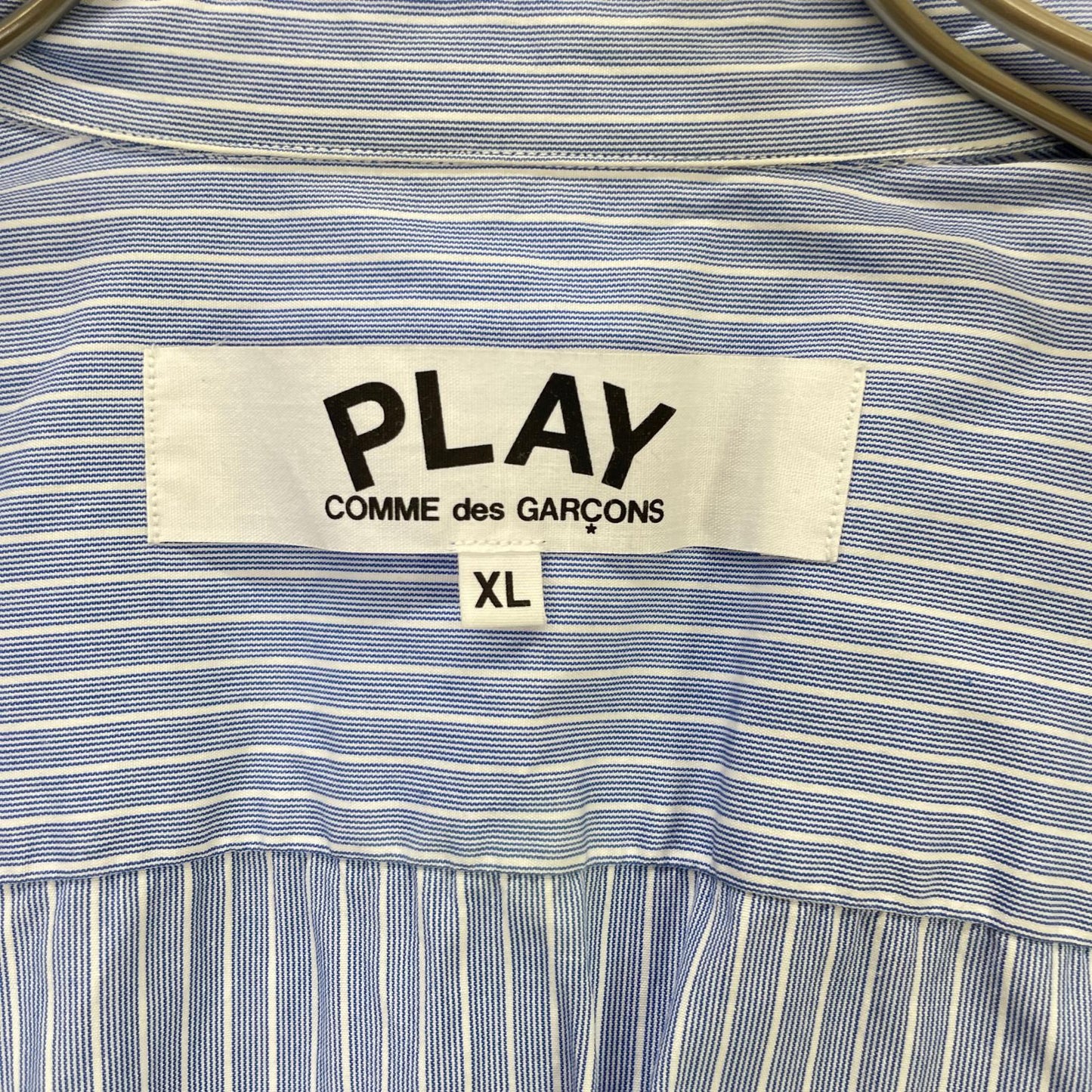 PLAYCOMMEdesGARCONS プレイコムデギャルソン AZ-B022 ブルー ストライプ 半袖シャツ トップス
