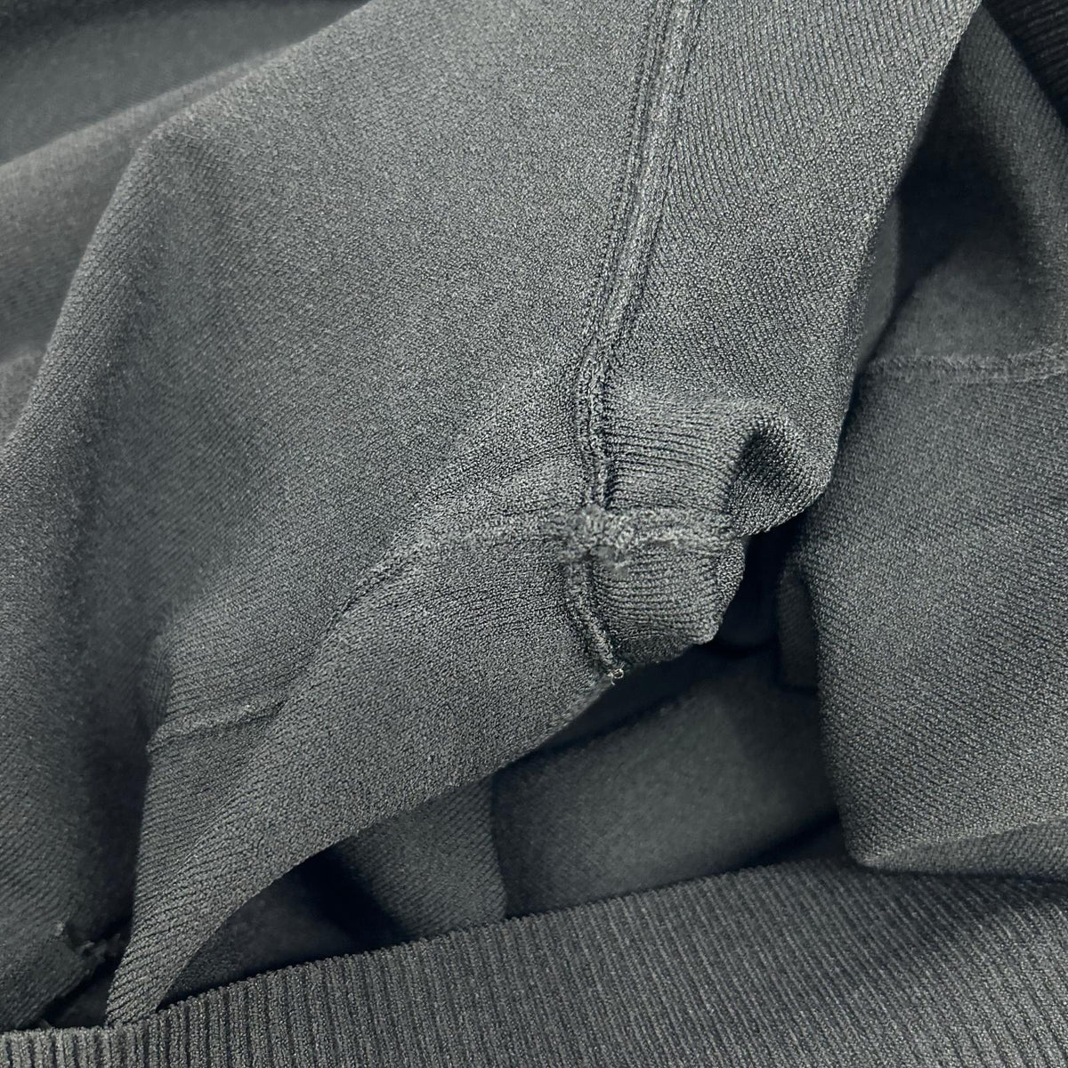 ACNE STUDIOS アクネ ストゥディオズ Misty PSS15 ブラック ジップ付 ニット トップス