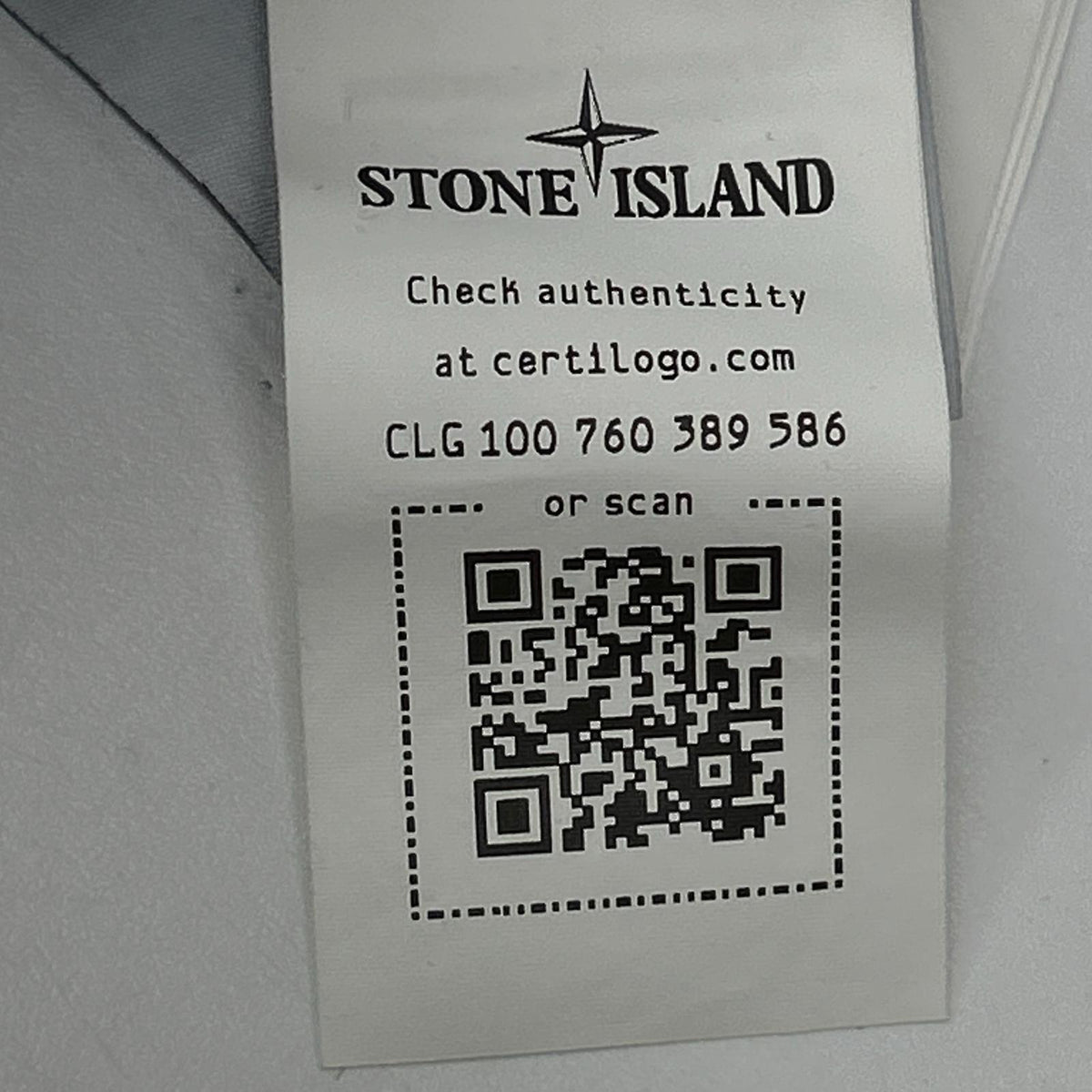 STONE ISLAND ストーンアイランド ネイビー ロゴパッチ付き テーパードカーゴパンツ ボトムス
