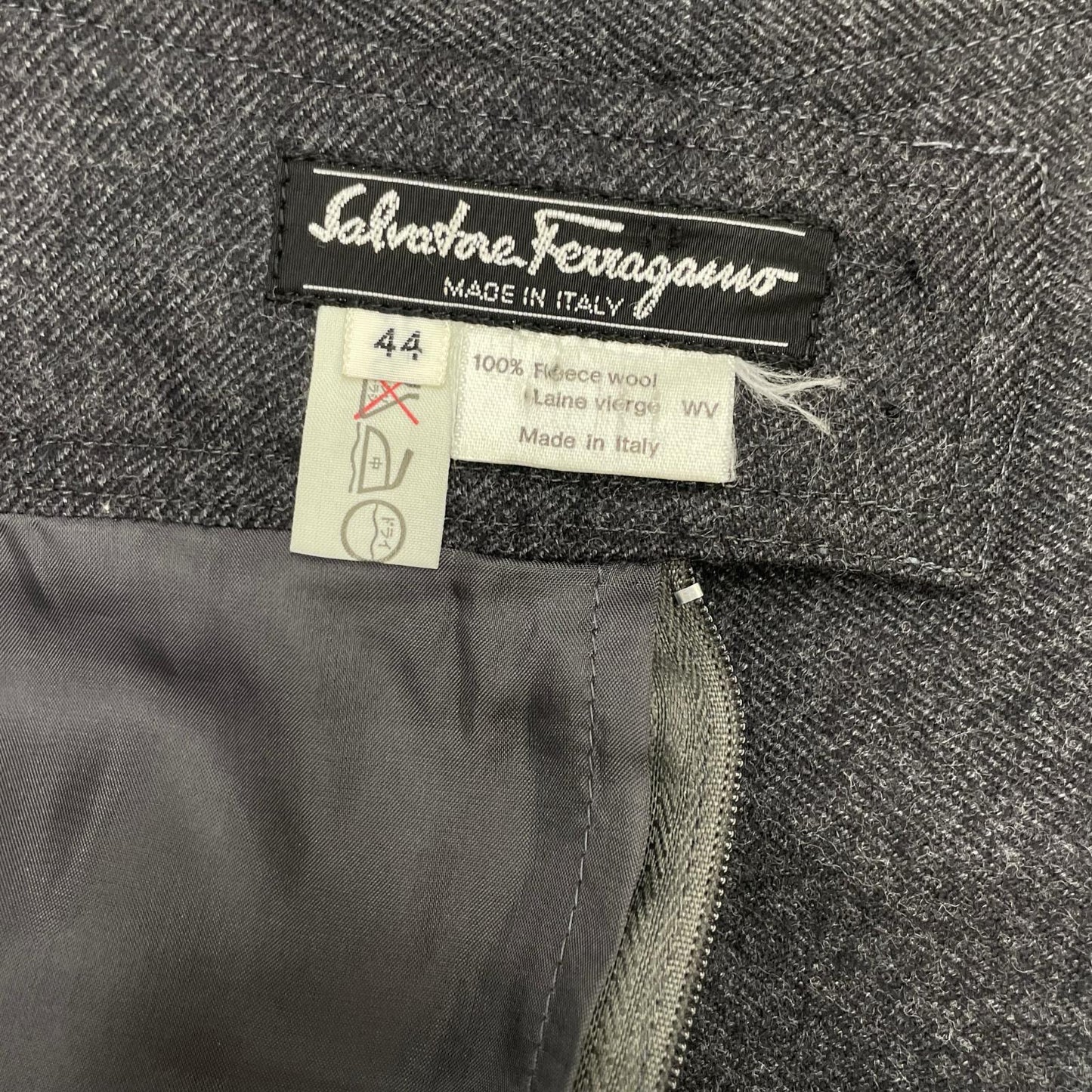 SalvatoreFerragamo サルバトーレフェラガモ グレー ウール100 タイトスカート スカート