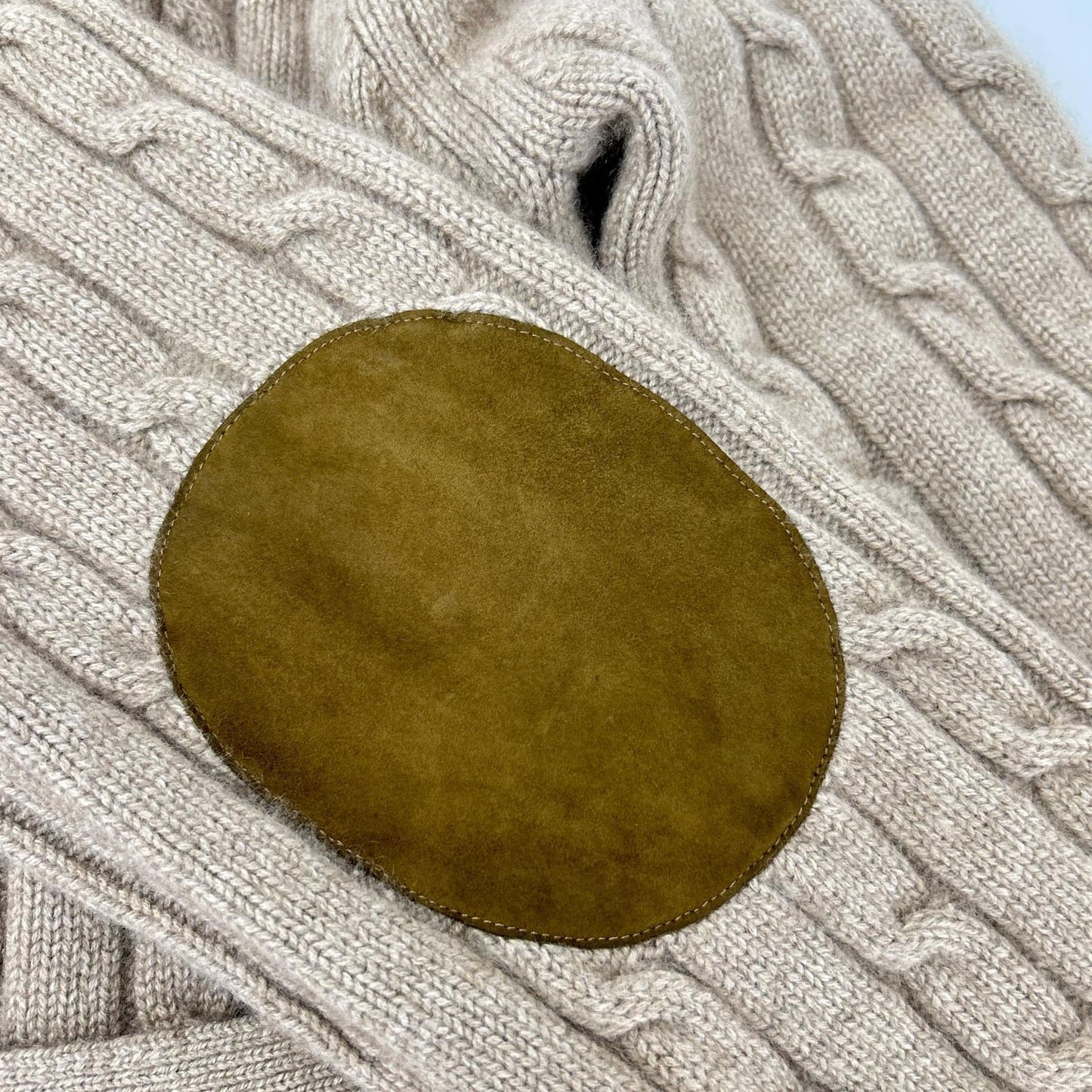CELINE セリーヌ 【国内正規/23AW】2AD5G362W トリオンフ刺繍 カシミヤ ケーブル ニットカーディガン トップス