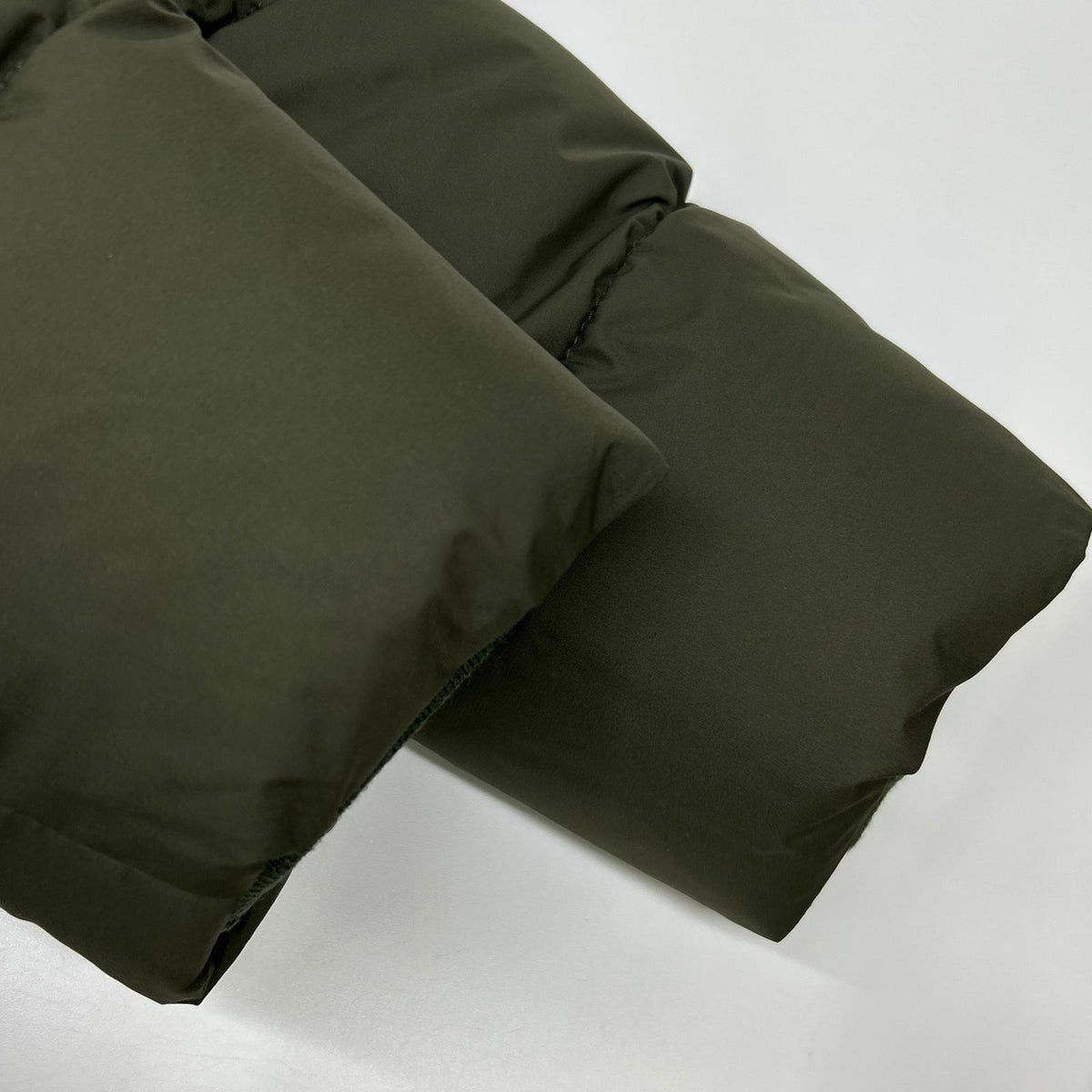 PYRENEX ピレネックス W23PJ1 DEEP KHAKI SPOUTNIC MINI RIPSTOP Down Jacket