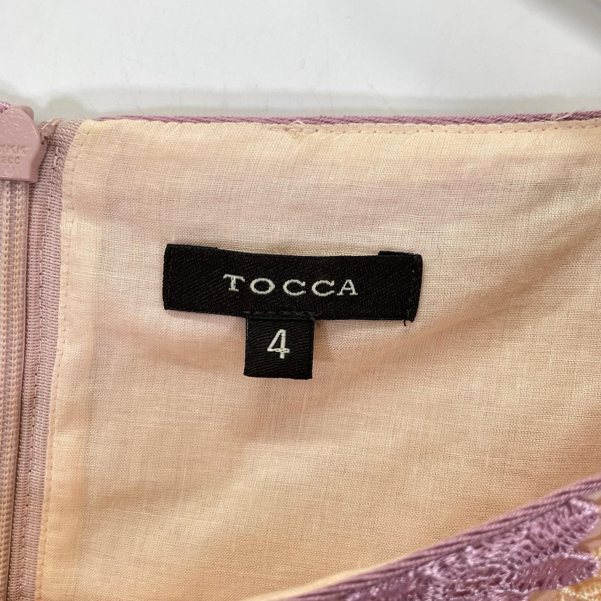 TOCCA トッカ 457710 ピンク系 ショルダーリボン フラワー刺繍 ノースリーブワンピース ワンピース