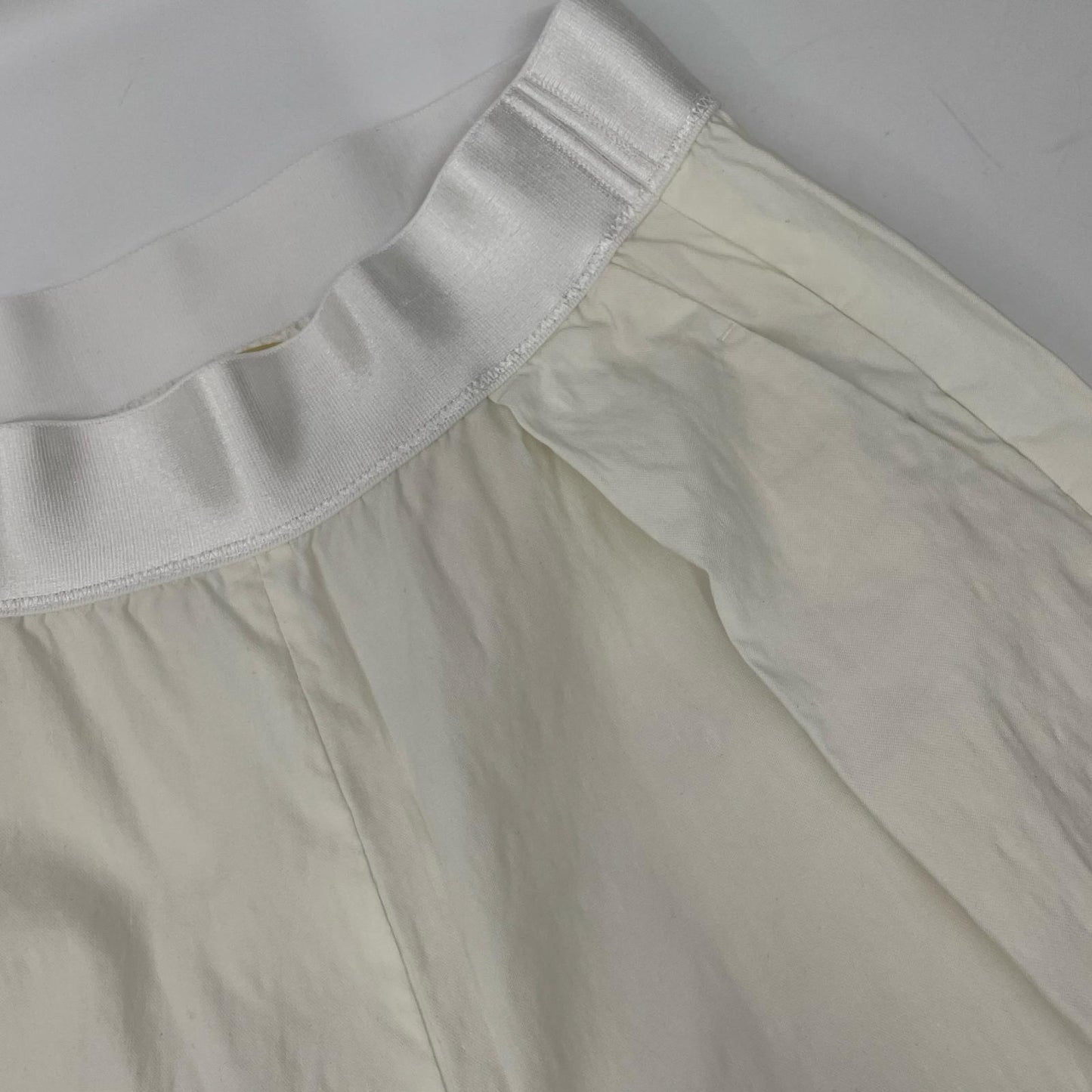 MUSE ミューズ 25年 ホワイト STRETCH TWILL タックパンツ ボトムス