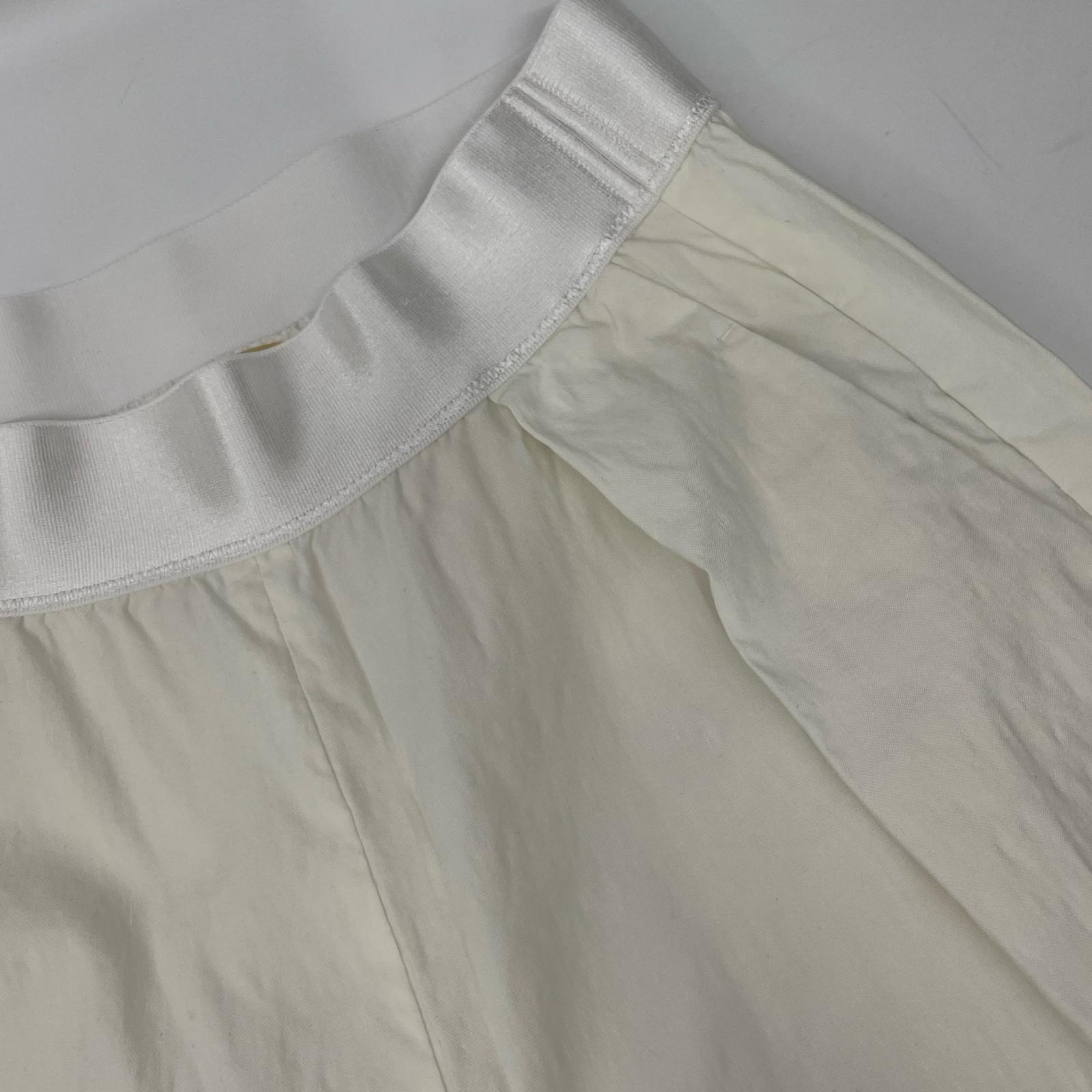 MUSE ミューズ 25年 ホワイト STRETCH TWILL タックパンツ ボトムス
