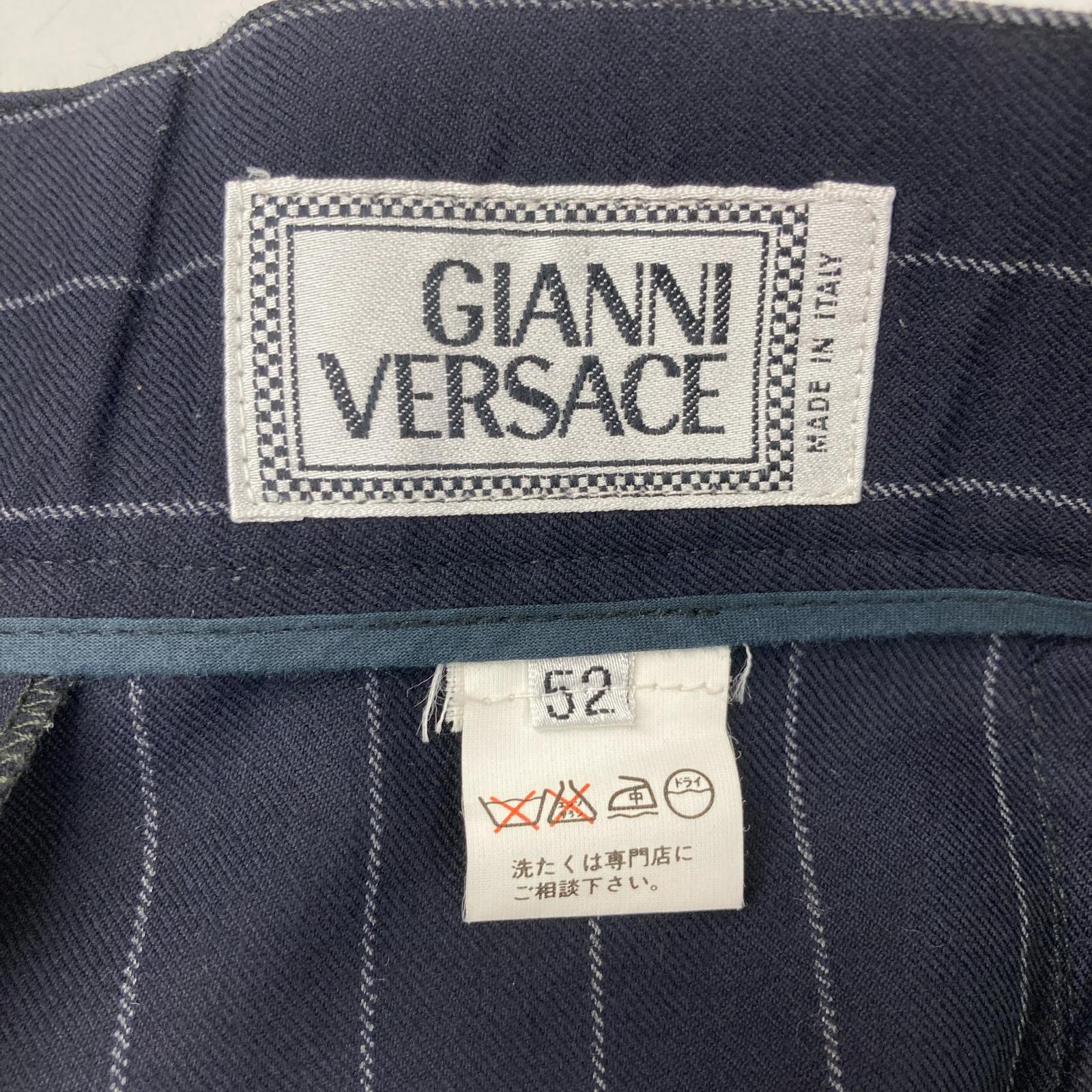 GIANNIVERSACE ジャンニヴェルサーチ ネイビー ストライプ ウール ジャケット、パンツ 2Pスーツ スーツ セットアップ