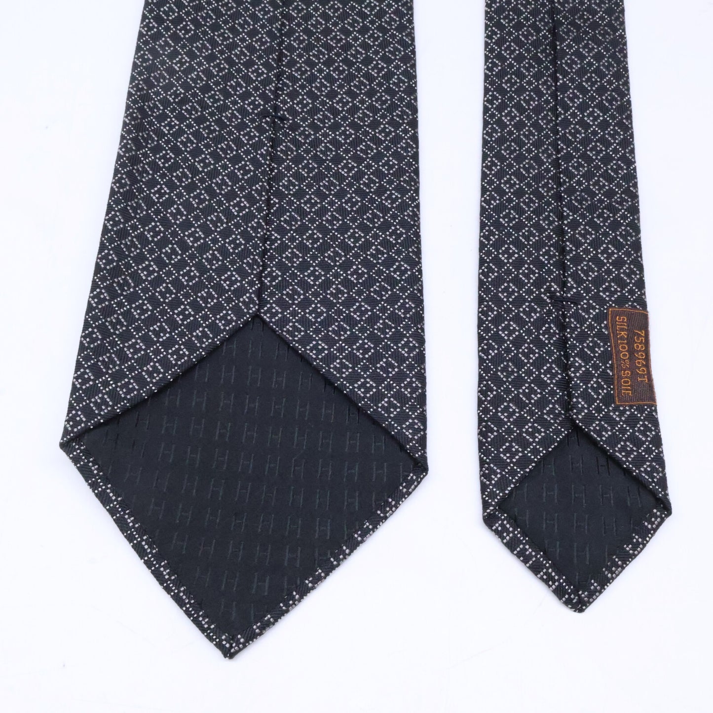 HERMES エルメス 【美品】758969T 総柄 シルク ネクタイ