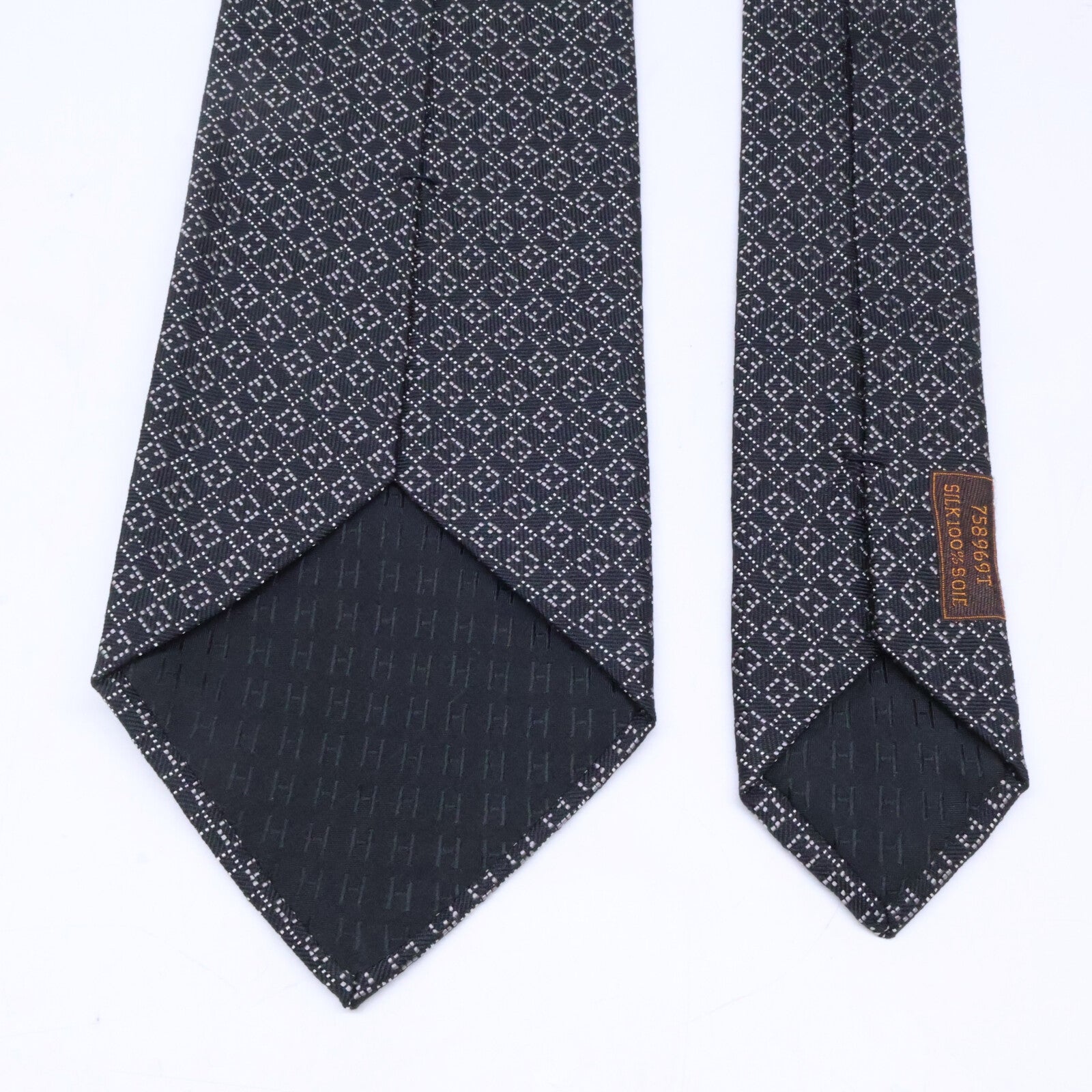 HERMES エルメス 【美品】758969T 総柄 シルク ネクタイ