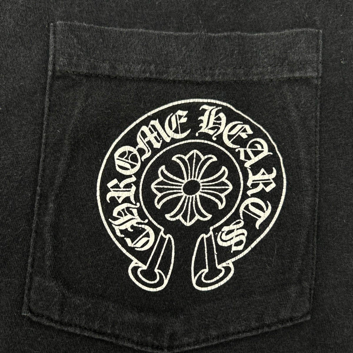 Chrome hearts クロムハーツ ブラック ホースシュープリントポケット 半袖Tシャツ トップス