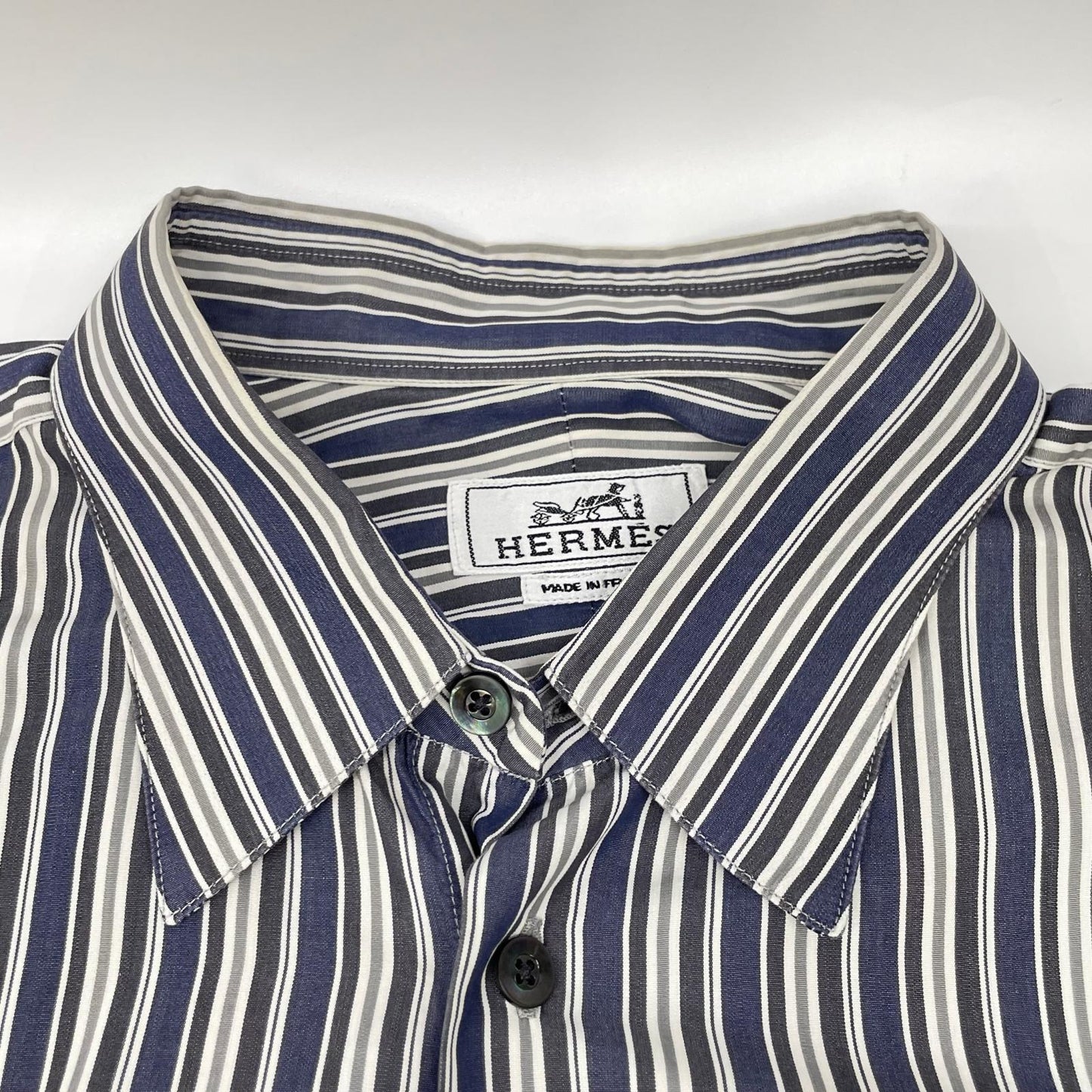 HERMES エルメス ホワイト×グレー ストライプ コットン 袖セリエボタン 長袖シャツ トップス