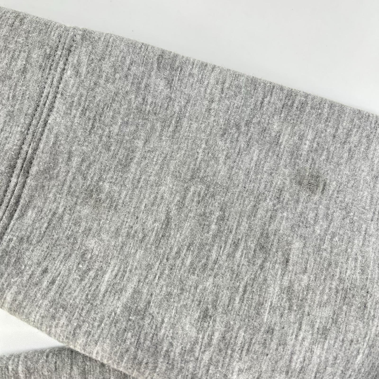 VALENTINO ヴァレンティノ グレー 前Vガゼット スタッズ スウェット トップス