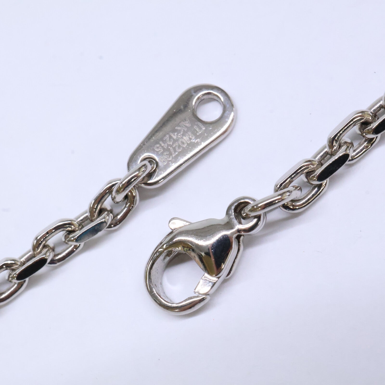 LOUIS VUITTON ルイヴィトン 【美品】25年製 M02739 チェーン・LV ユアーズ ネックレス