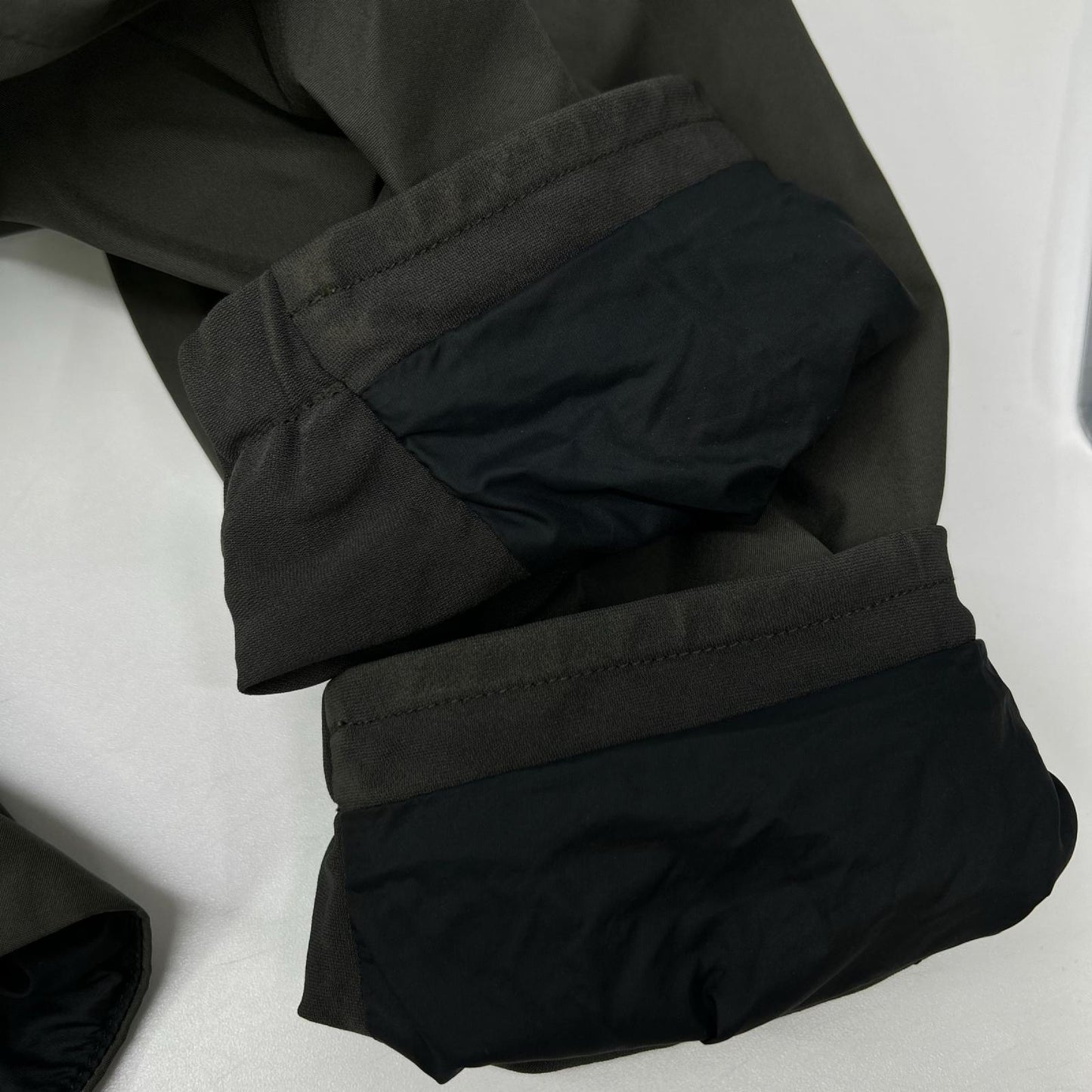 ARC'TERYX アークテリクス 23072 カーキ ソフトシェル Solano Jacket ソラノジャケット ジャケット