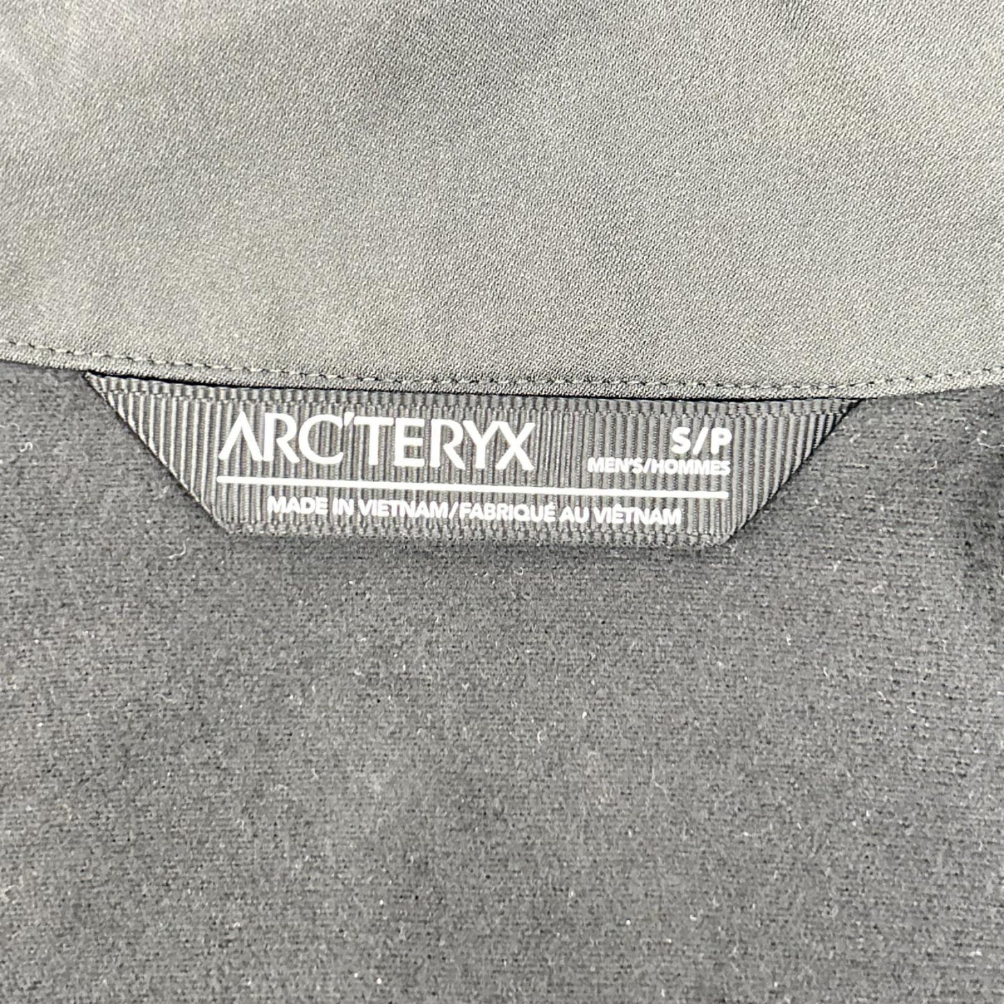 ARC'TERYX アークテリクス 23072 カーキ ソフトシェル Solano Jacket ソラノジャケット ジャケット