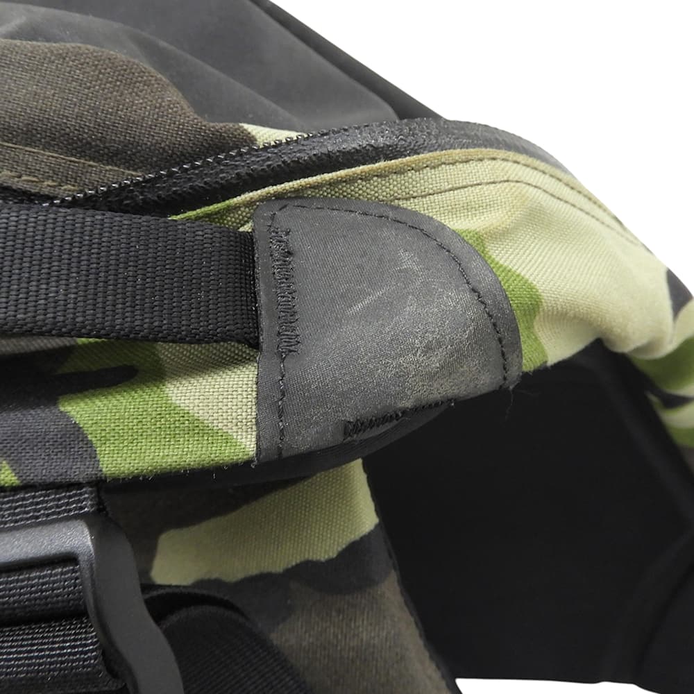 ARC'TERYX アークテリクス カモフラ柄 ARRO 22 アロー22 BEAMS別注 バックパック リュック デイパック メンズ ブラック×グリーン系 25361 リュック バックパック