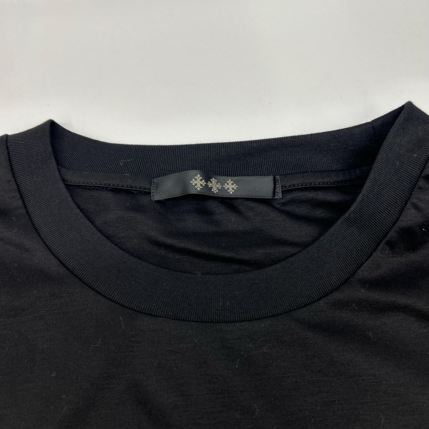 TATRAS タトラス MCKZ0368083588 ブラック ティデオ ショートスリーブTシャツ トップス