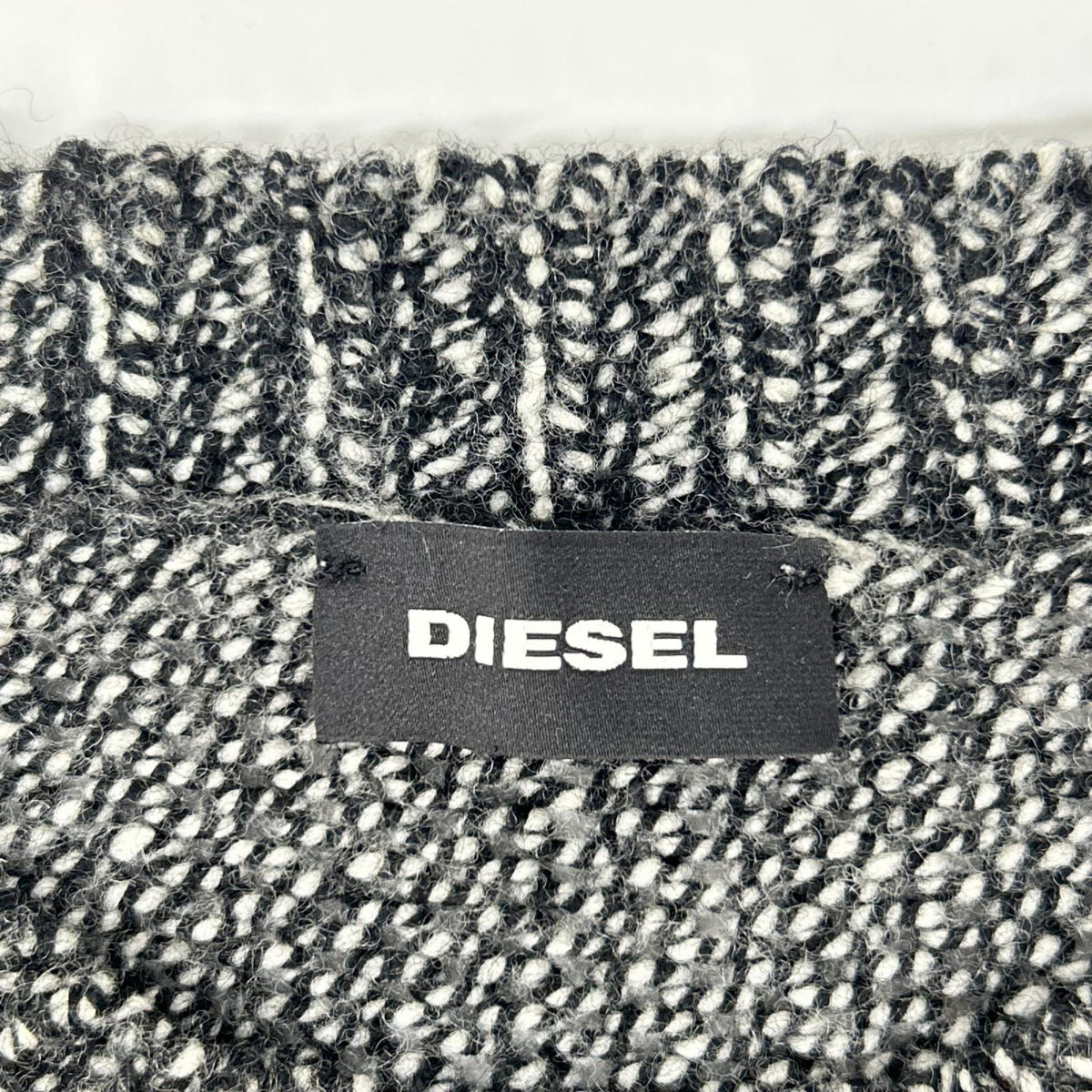 DIESEL ディーゼル グレー×オレンジ ダイヤモンドパターン クルーネックニット トップス