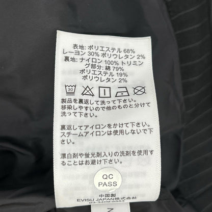 EVISU エヴィス ブラック ロゴとスローガン刺繍 レギュラーフィットストライプスーツコーチジャケット ジャケット