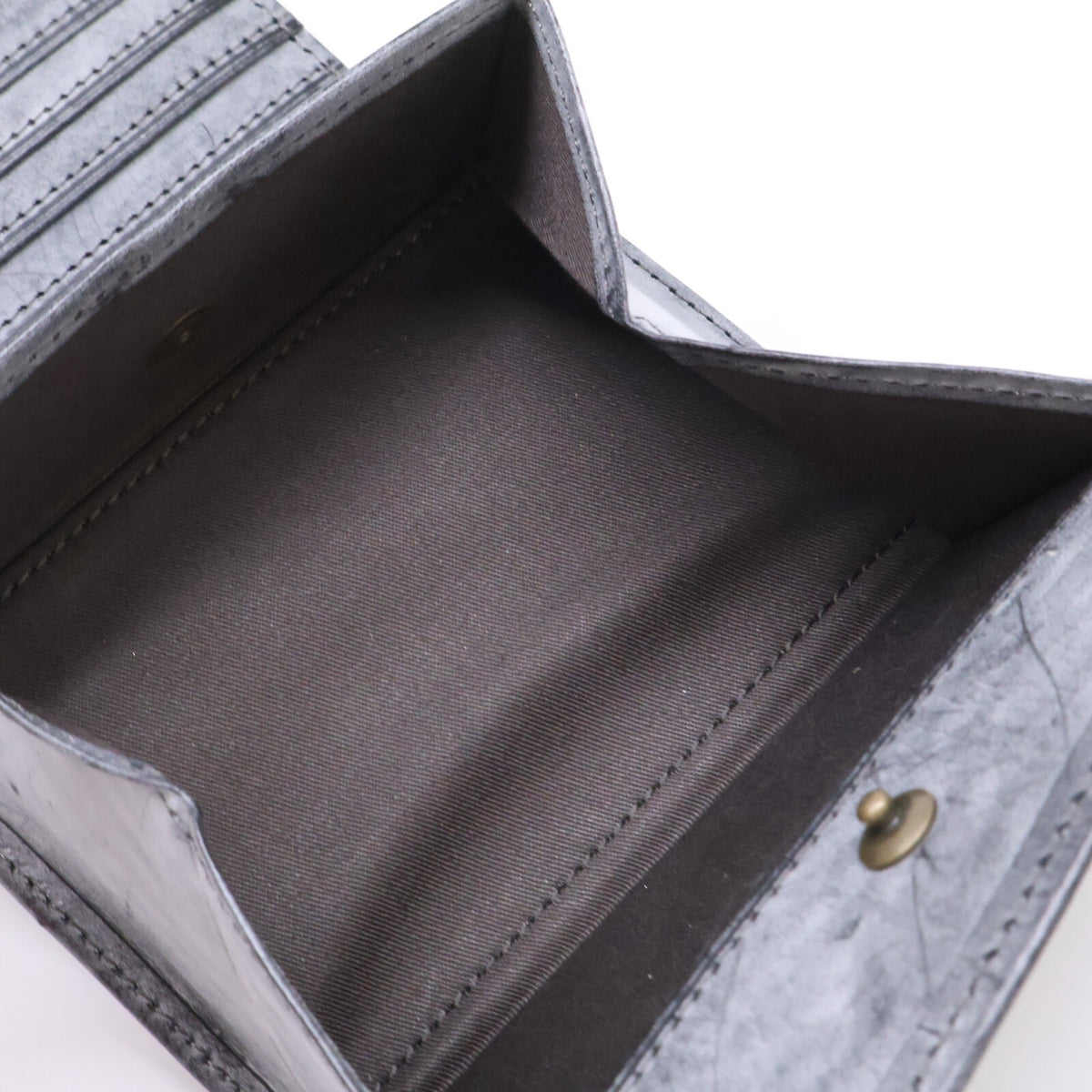 HIS-FACTORY ヒズファクトリー 【新品同様】wallet01062-1-10 coprire ゴースト 二つ折りコンパクト財布 二つ折り財布（小銭入れあり）