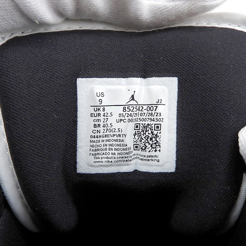 NIKE ナイキ 美品 エアジョーダン1 ミッド SE ハイカットスニーカー シューズ メンズ ブラック×ホワイト 27cm 852542-007 シューズ