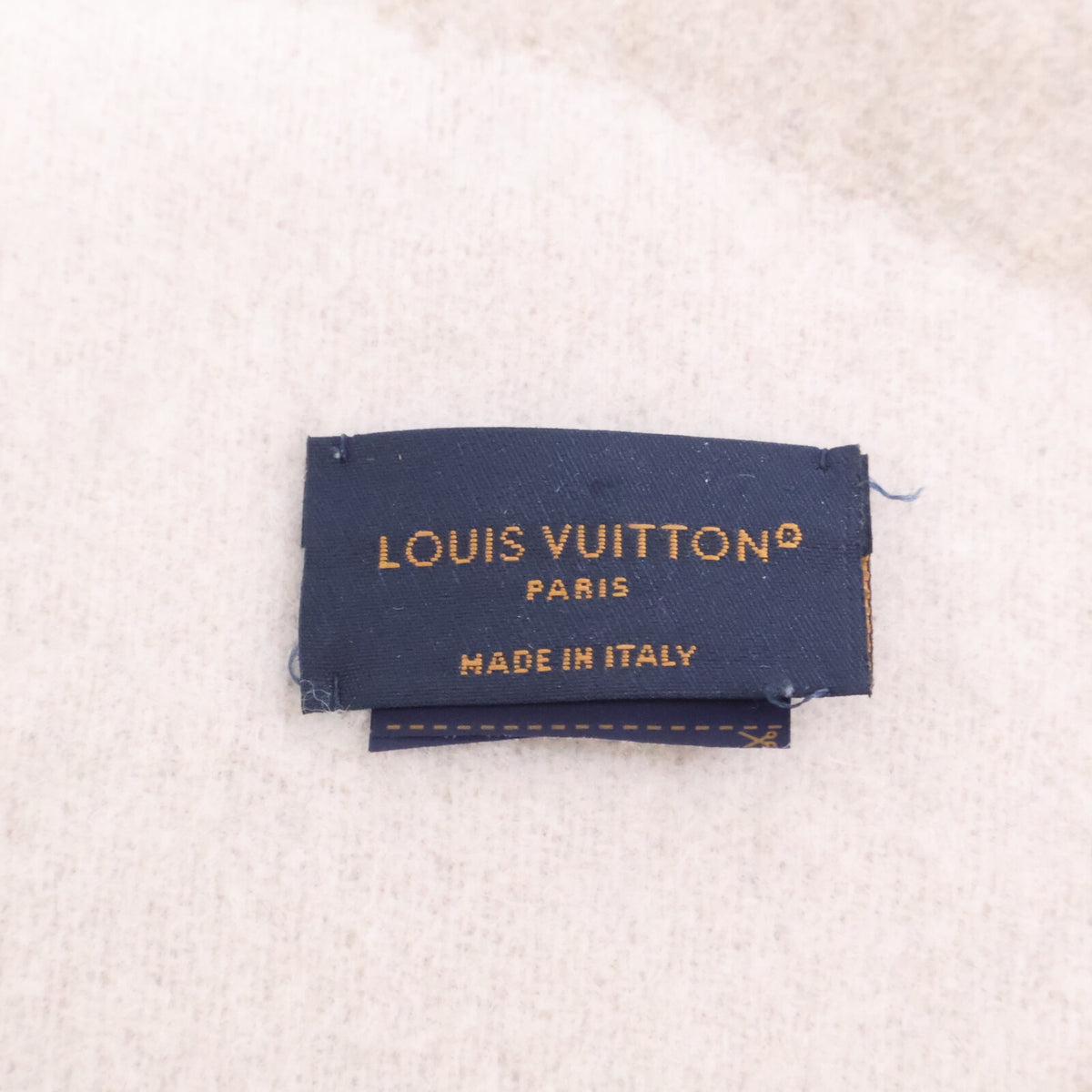LOUIS VUITTON ルイヴィトン 【美品】M79275 フライト・モード プレッド・LV メダリオン ウール & カシミヤ ブランケット その他