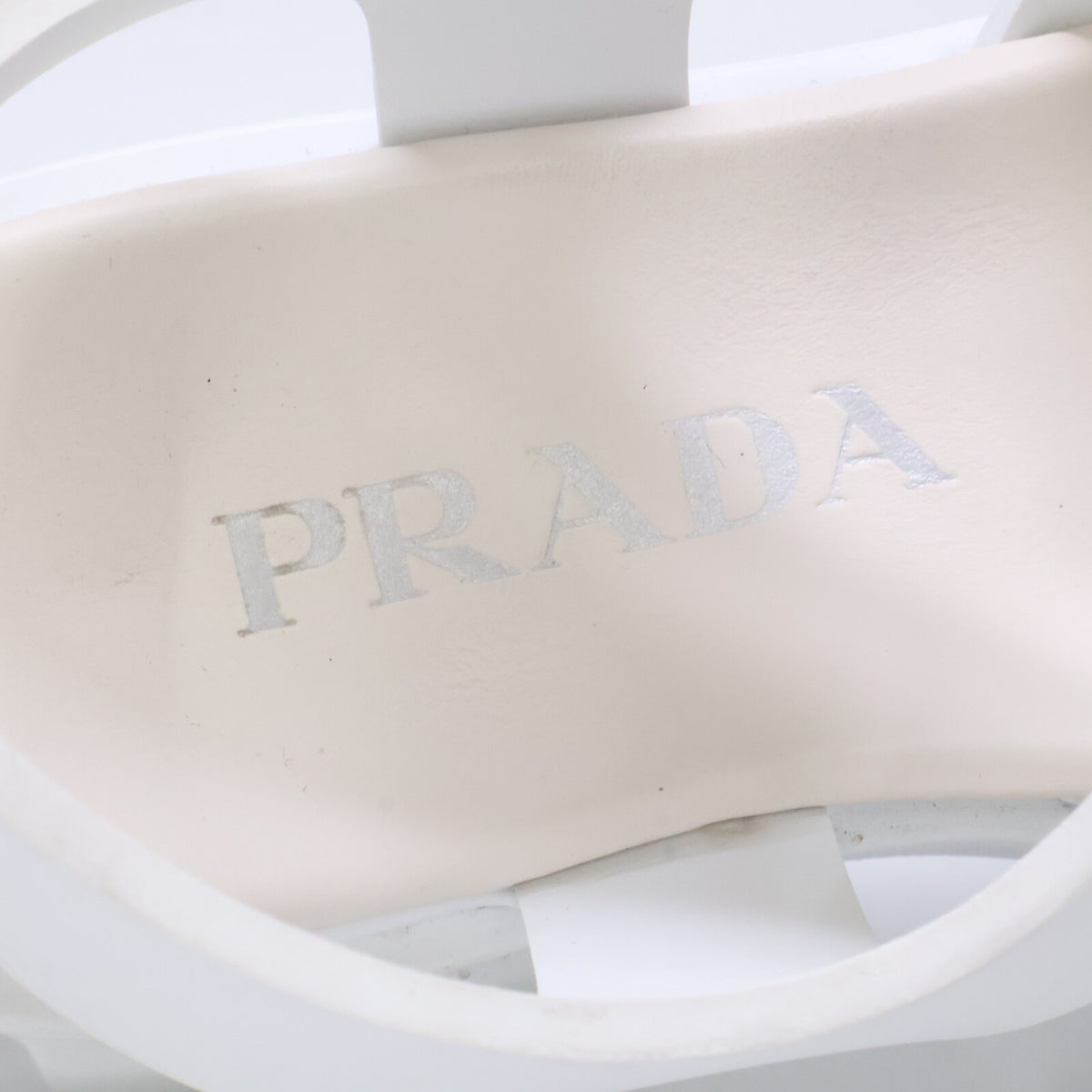 PRADA プラダ トライアングルロゴ モノリス ラバーサンダル シューズ