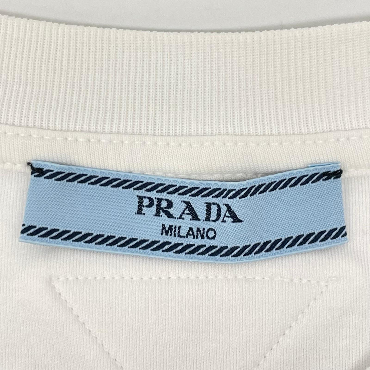 PRADA プラダ 23年製 35838R ホワイト スパンコールロゴ 半袖Tシャツ トップス