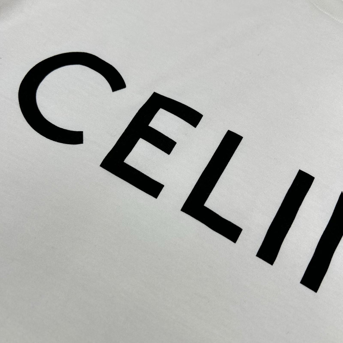 CELINE セリーヌ 2X761671Q.01EA ホワイト クロップド丈 半袖Tシャツ トップス