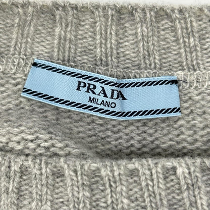 PRADA プラダ 24年製 P24U1T グレー ロゴ ウールxカシミヤ クルーネック 長袖ニット トップス