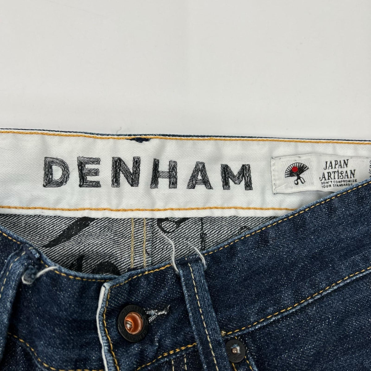 DENHAM デンハム インディゴ JAPANARTISAN HAMMER キャロットフィット デニム ボトムス