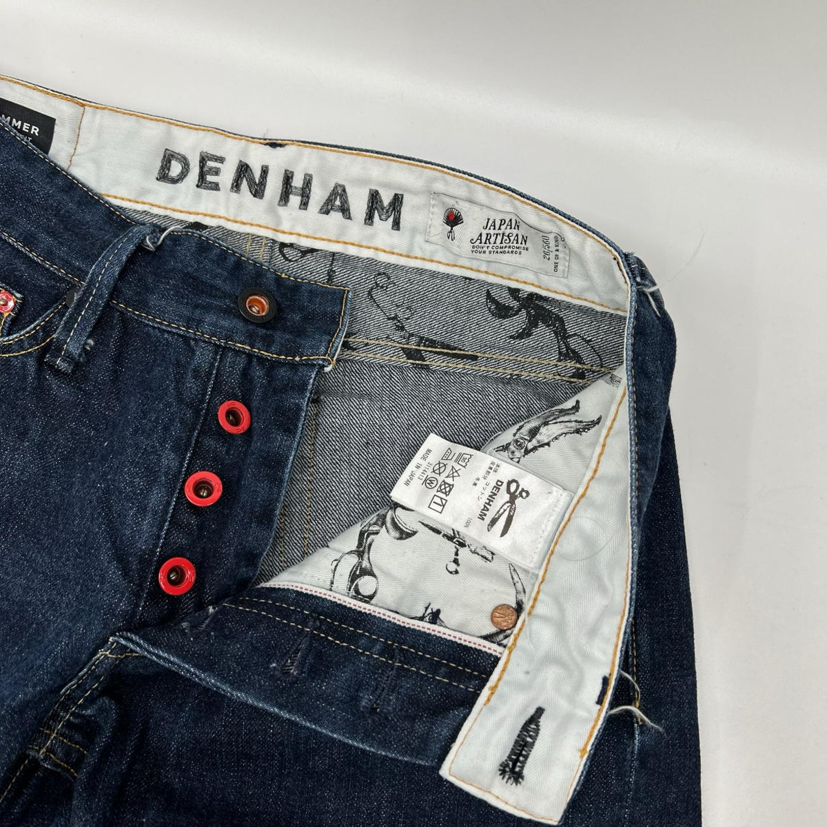 DENHAM デンハム インディゴ JAPANARTISAN HAMMER キャロットフィット デニム ボトムス