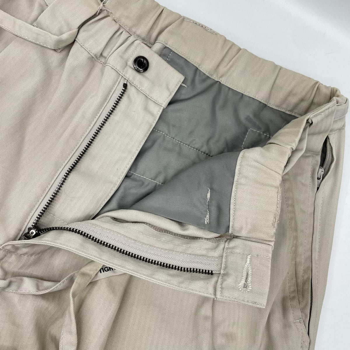 TIGHTBOOTH タイトブース ベージュ ヘリンボーン ベルト付きパンツ ボトムス