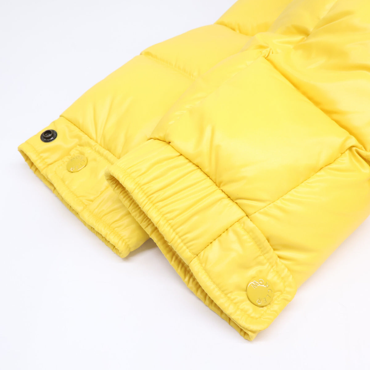 MONCLER モンクレール 【新品同様】E20914036605 MAYA マヤ フード付ダウンジャケット ジャケット